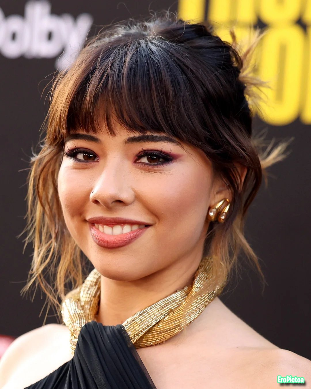 Celeb face porn photo featuring Gooning