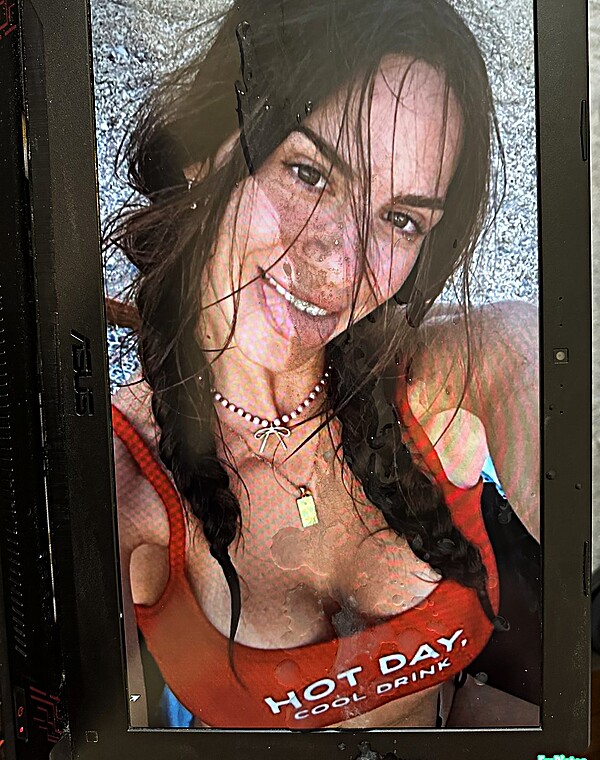 Thumbnail for Greek Celeb Sofia Cum Tribute