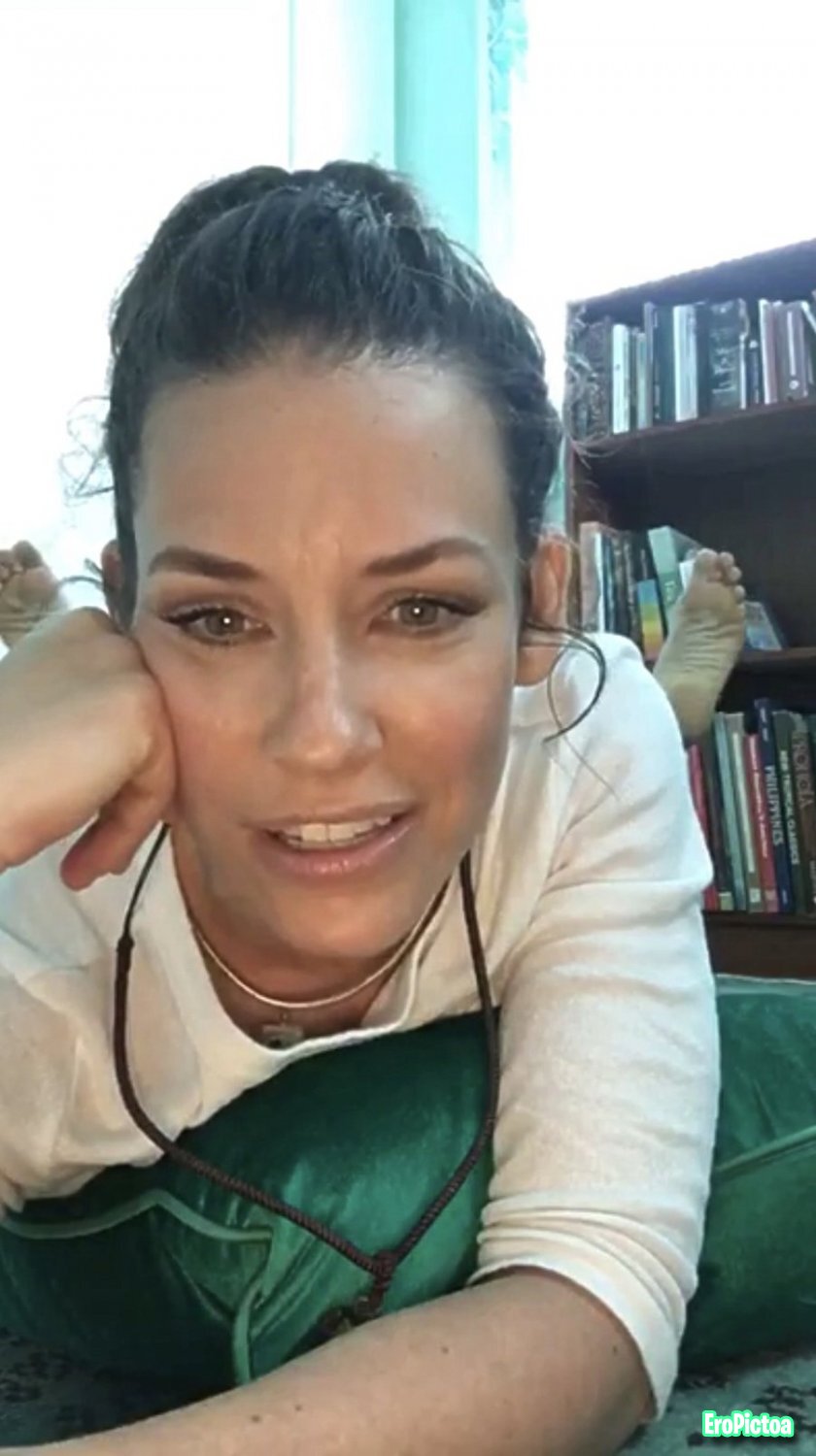 Sexy Celeb 2 photo featuring face - Part 39
