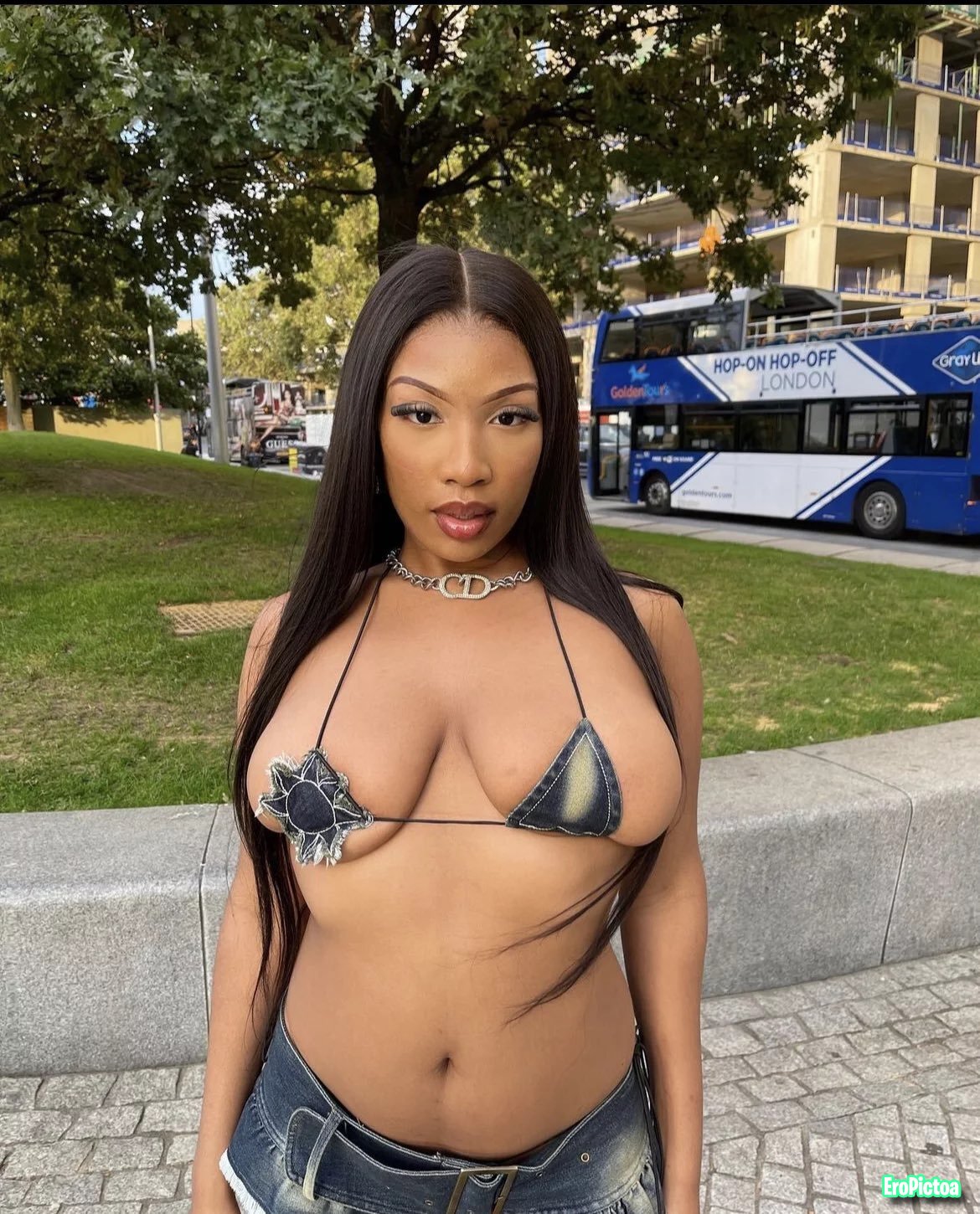 CELEB - Ceechynaa photo featuring Ebony - Part 22