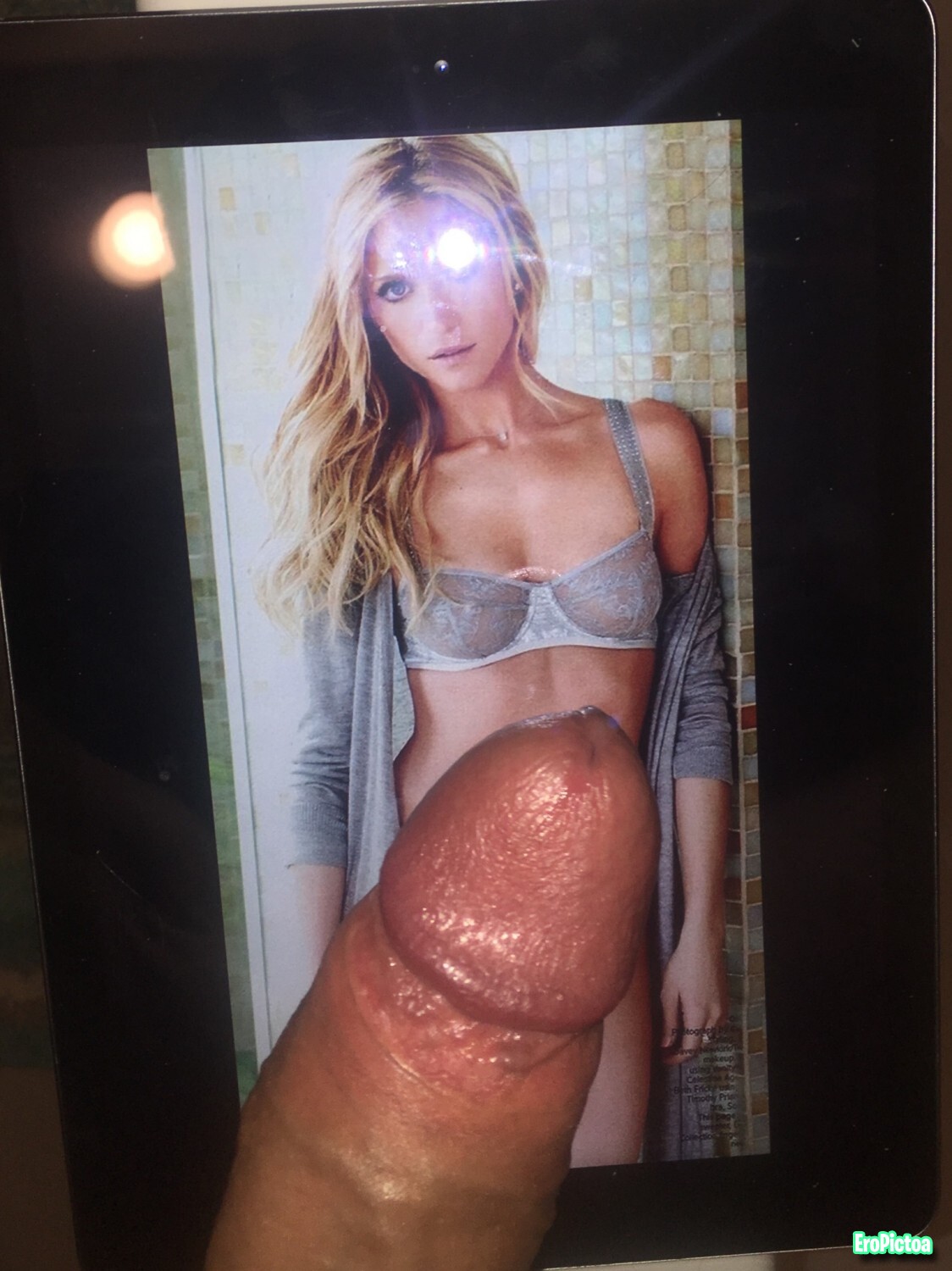 Celeb tributes photo - Part 31