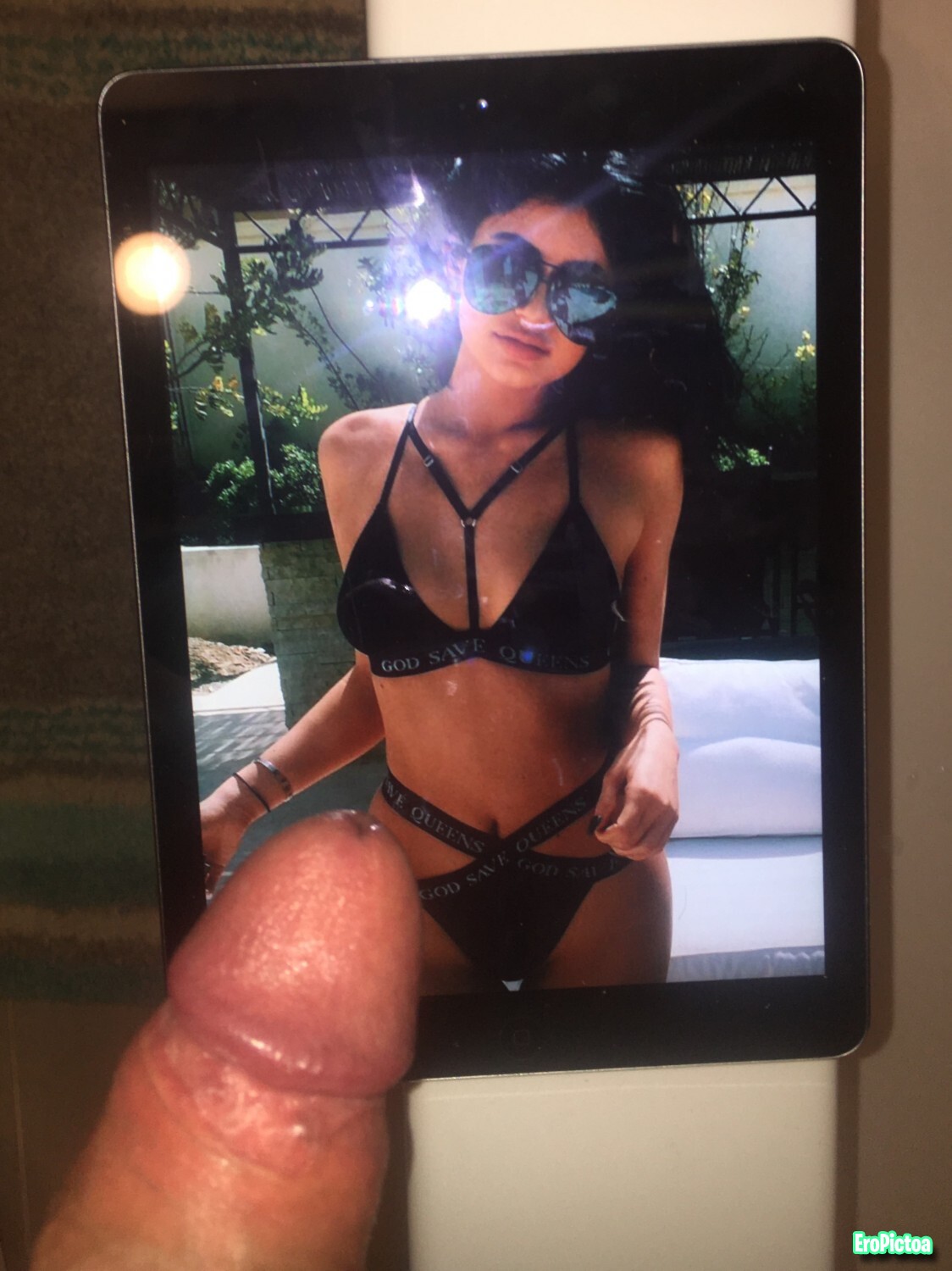 Celeb tributes photo - Part 44