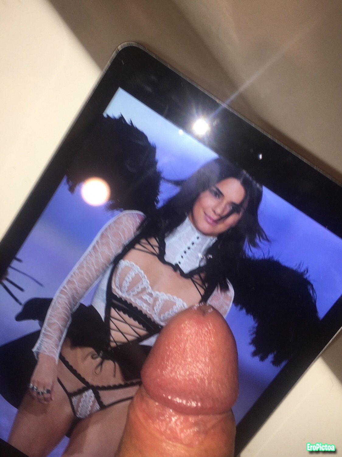 Celeb tributes photo - Part 46