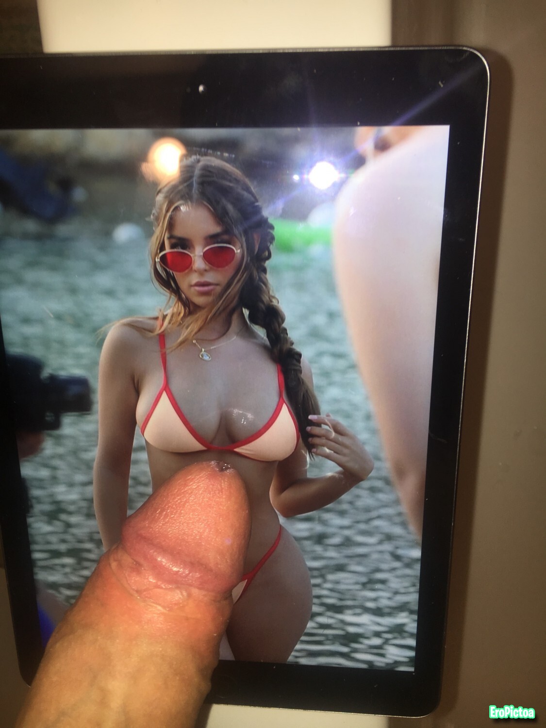 Celeb tributes photo - Part 49