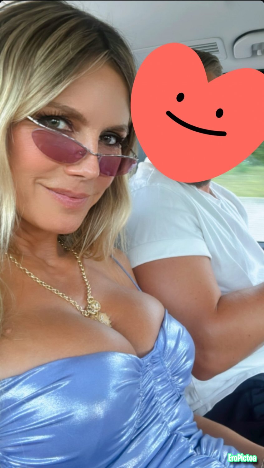 Random celebs 15 photo featuring matures - Part 10