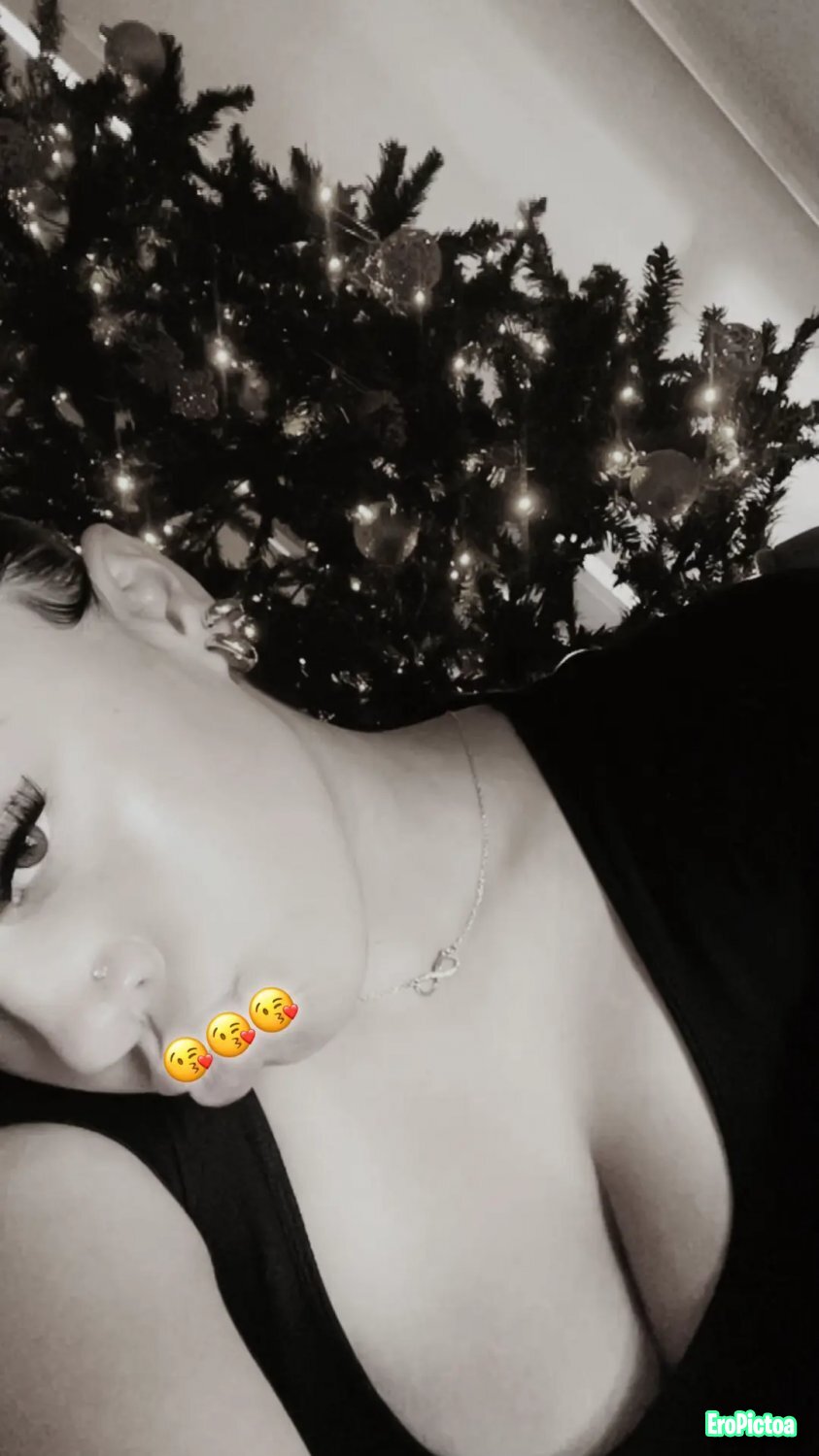 Tiktok Chicks💦 photo - Part 26