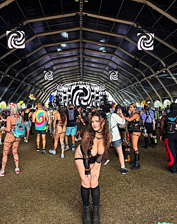 Thumbnail for insta festival slut from florida