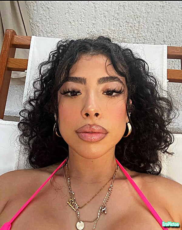 Thumbnail for Sexy Latina Slut Cum Tribute Request