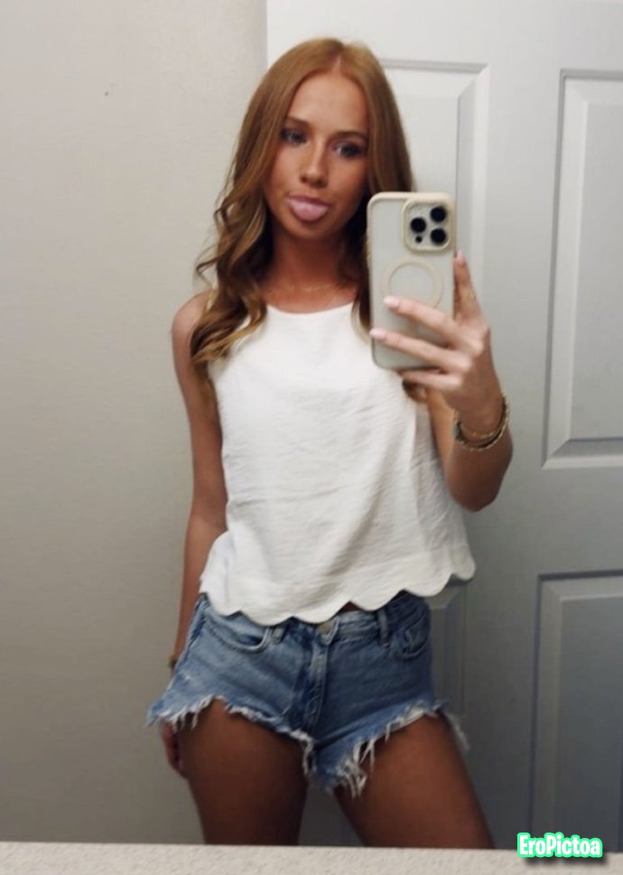 Another perfect IRL ginger goddess photo featuring sorority