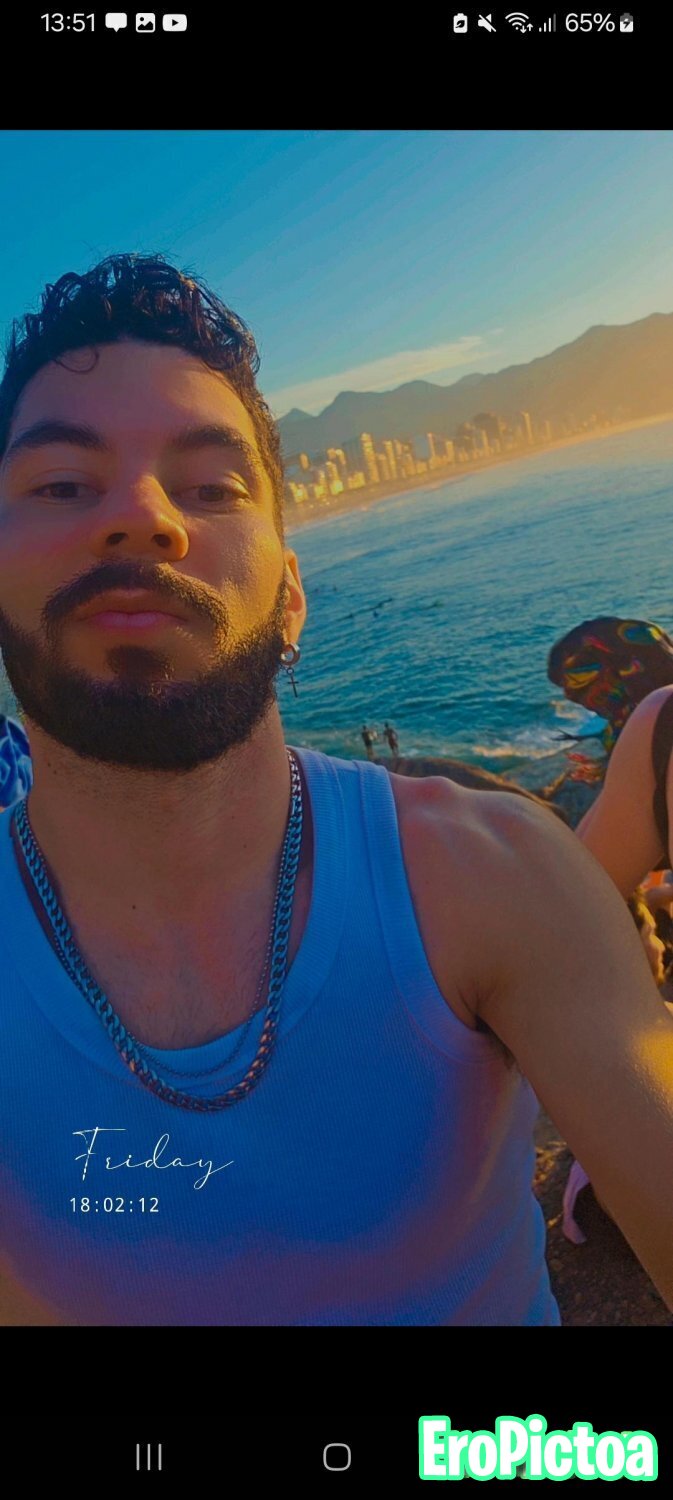 MAIS UM VAZADO 🔥 photo featuring Vazado