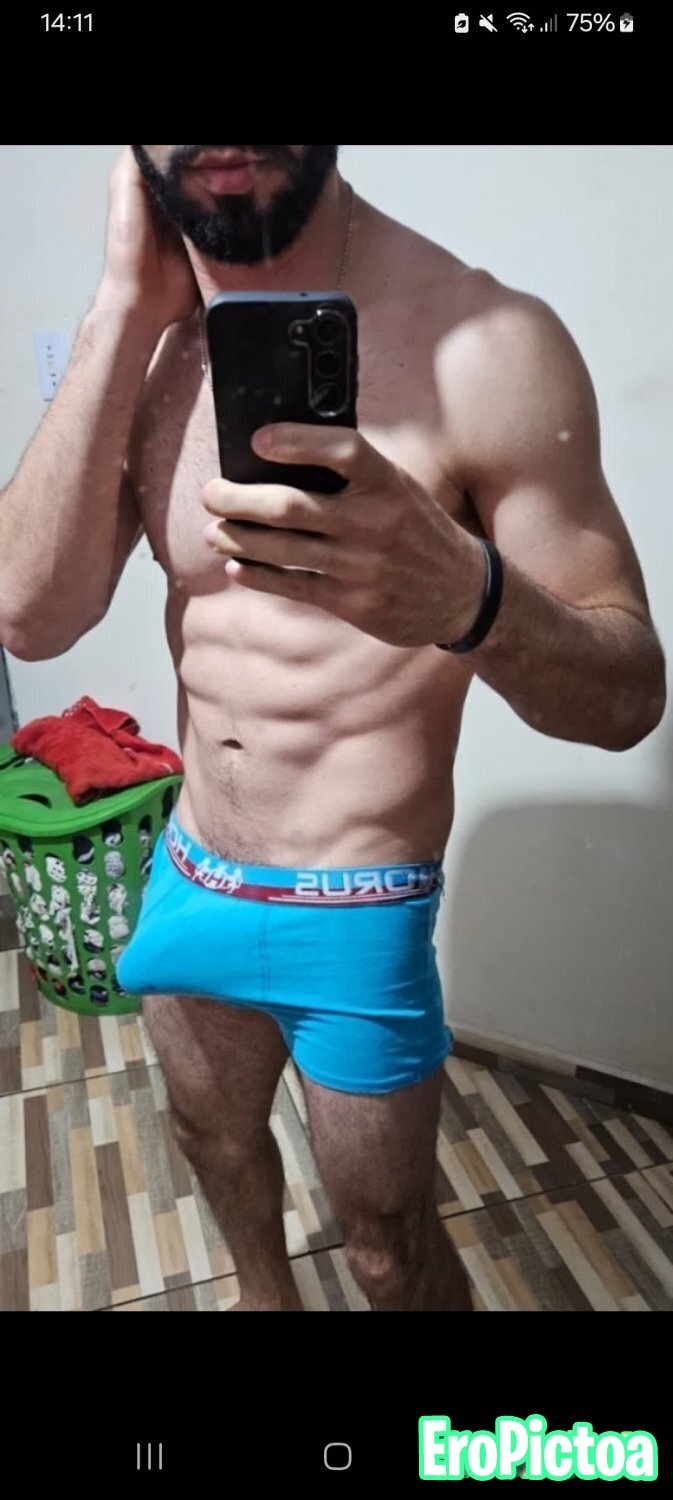 MAIS UM VAZADO 🔥 photo featuring Vazado