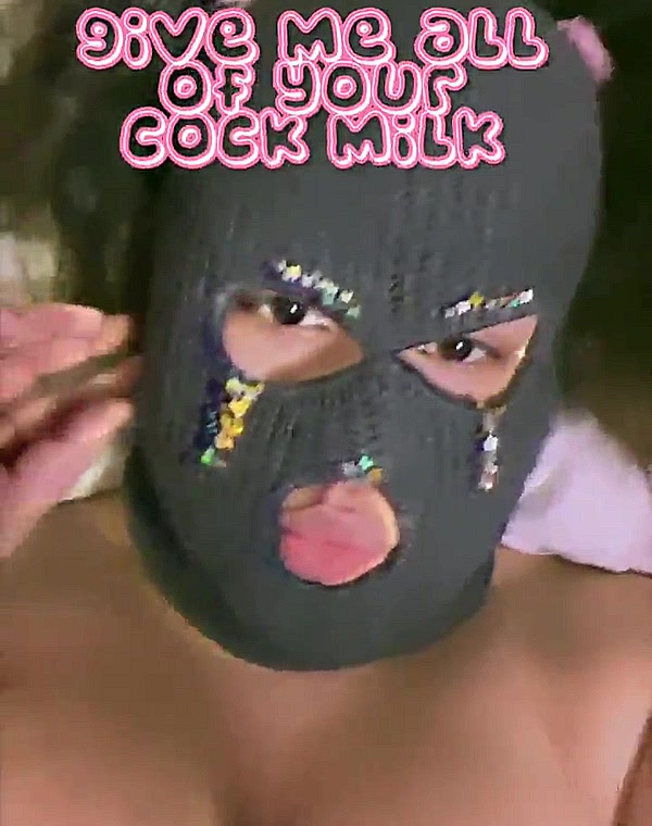 Thumbnail for She wants your Milk - Quiere tu Leche