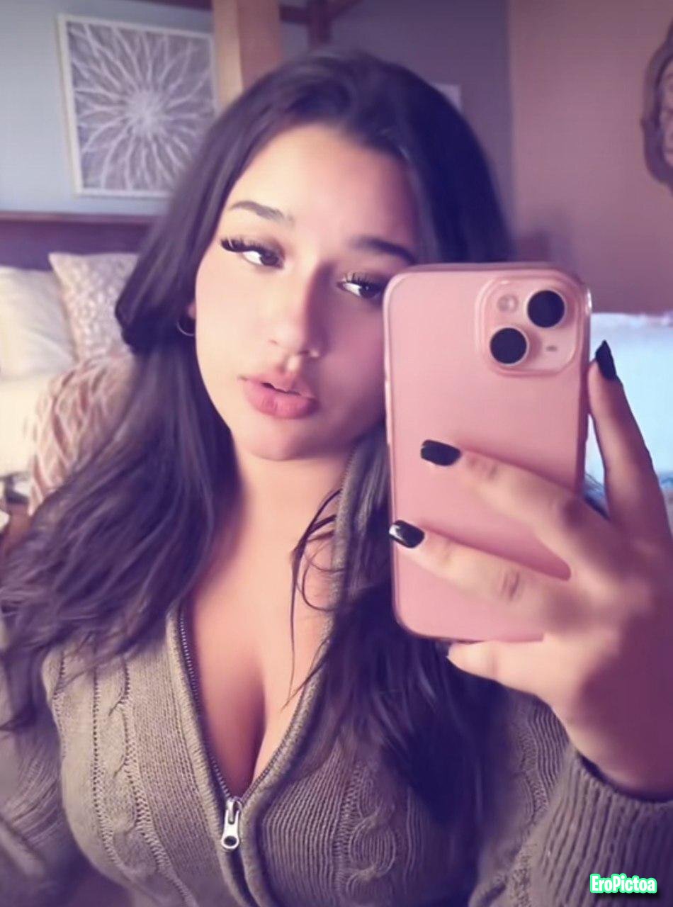 Kansas slut, Amira leaked,dm for more photo featuring Leaked - Part 2