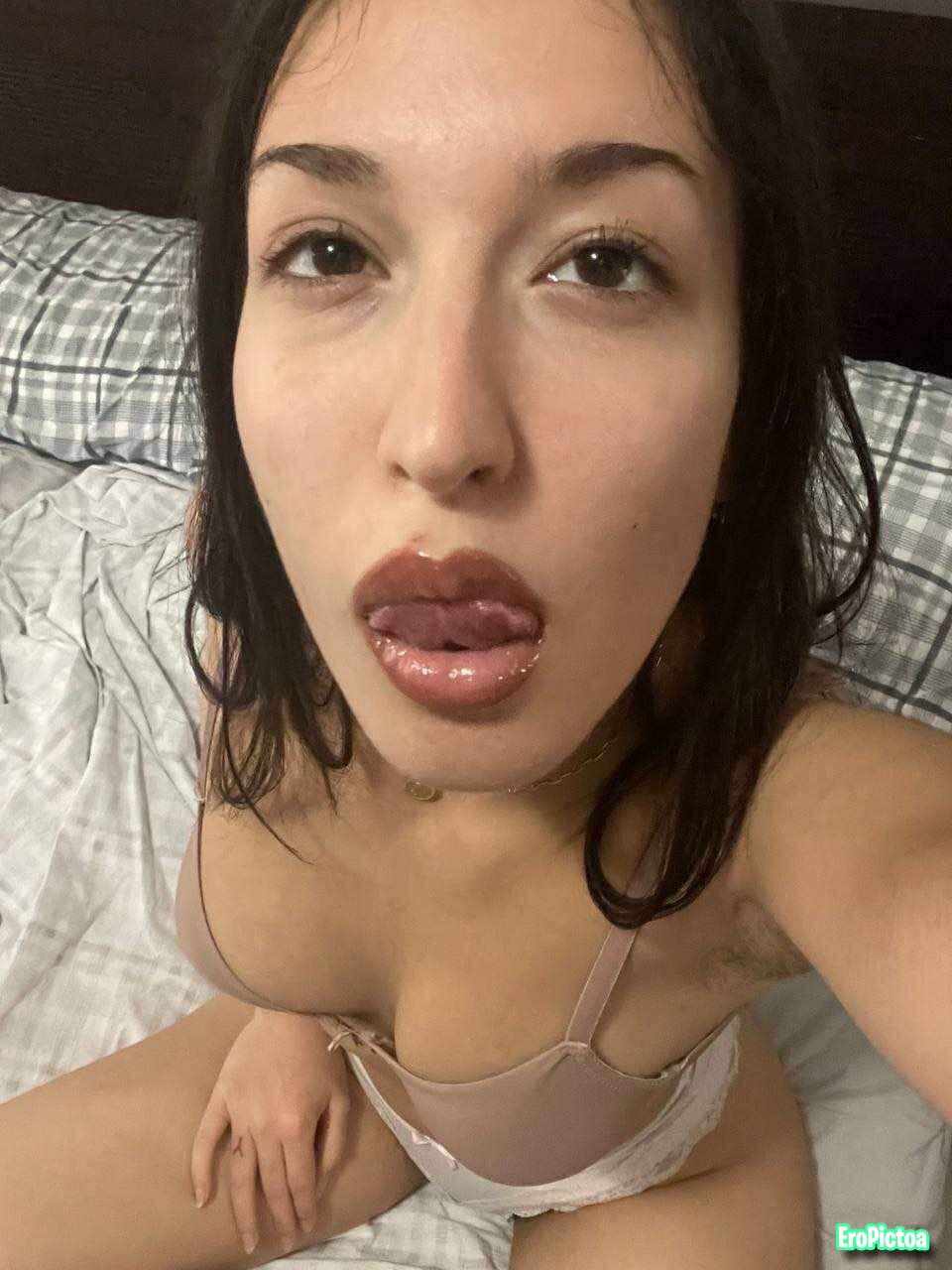 - photo featuring ex