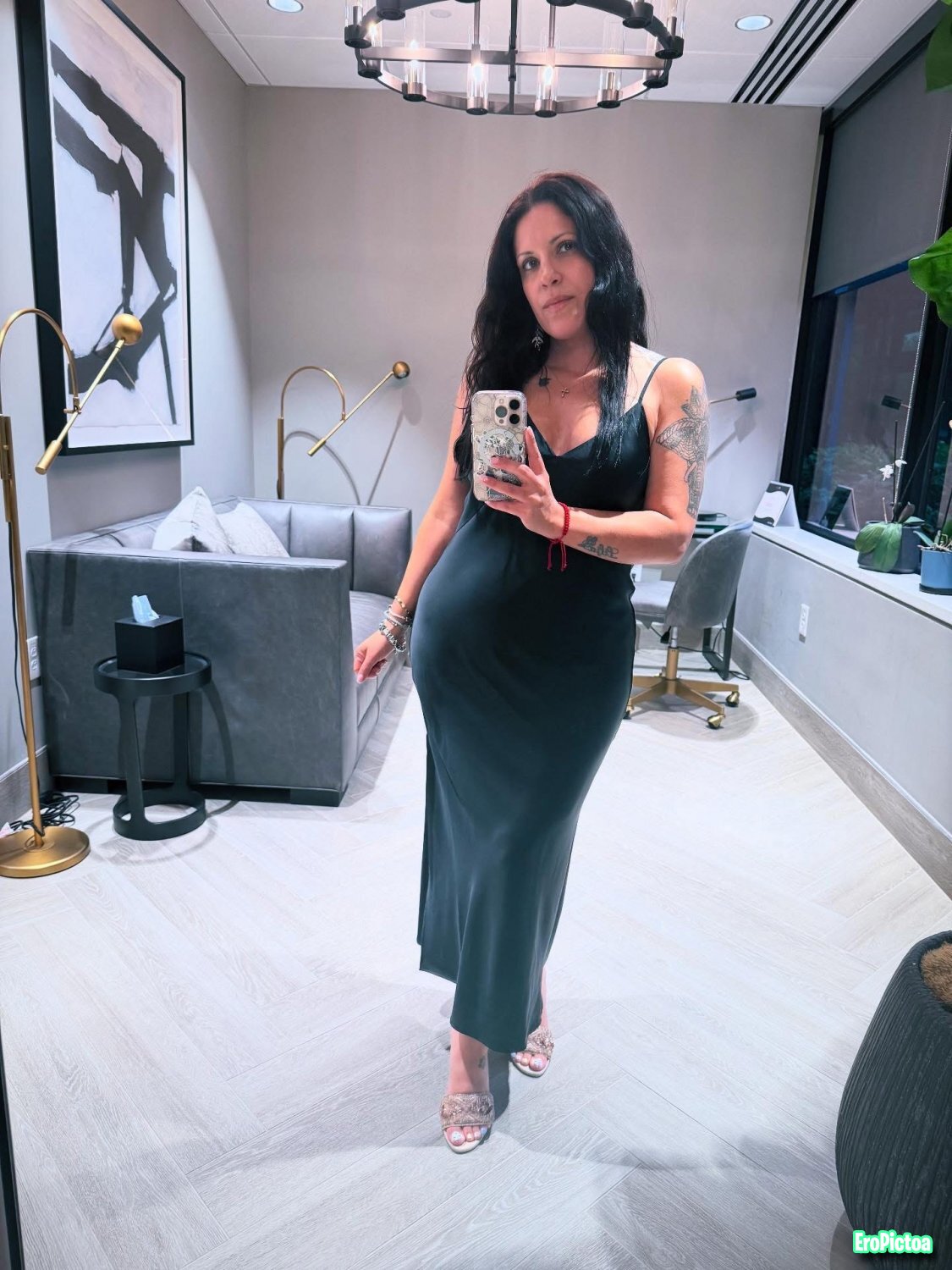 friends MILF aunt got leaked🙈 photo featuring leaked - Part 3