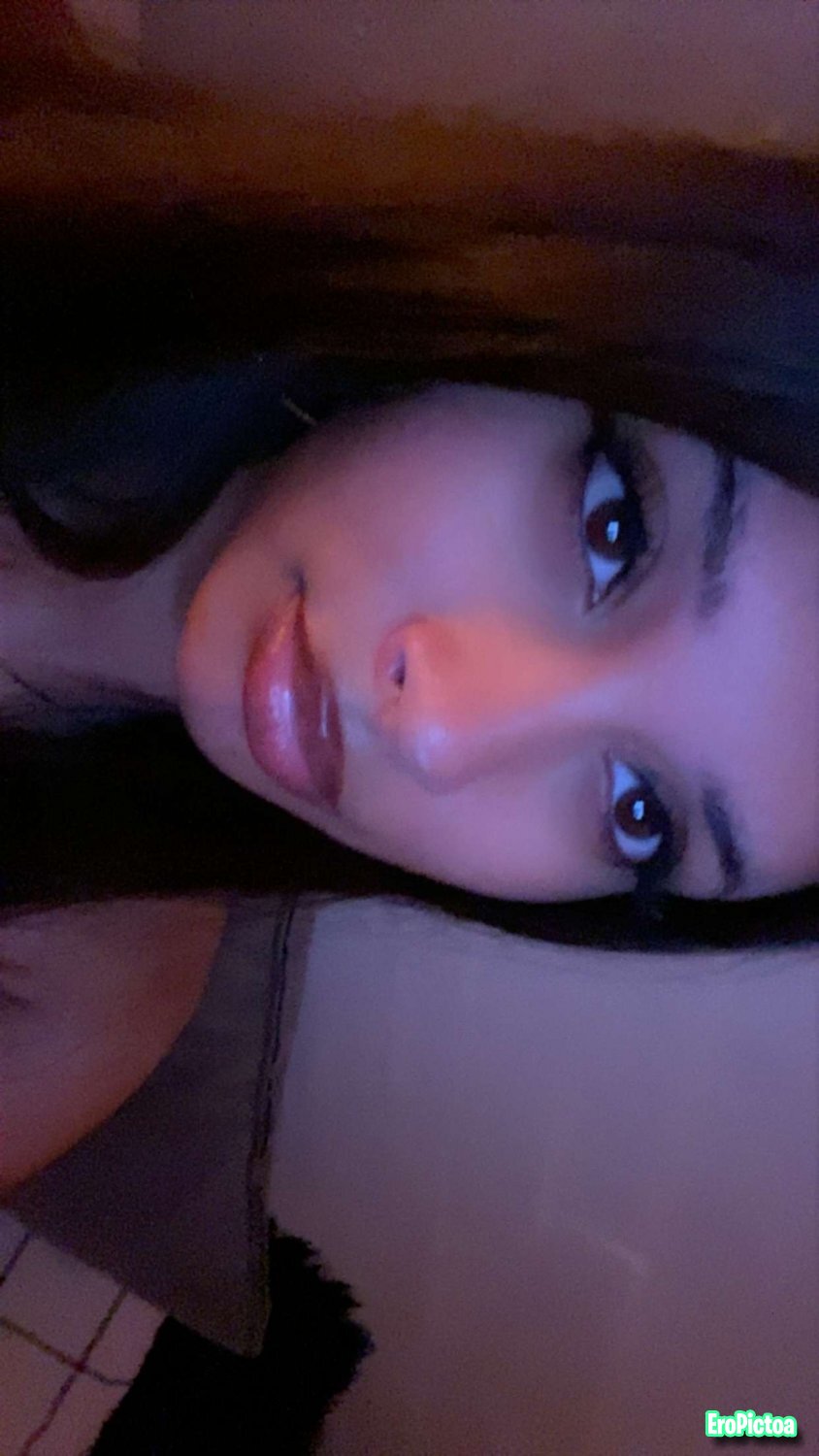 Caroline leaked Denmark photo featuring teen - Part 2