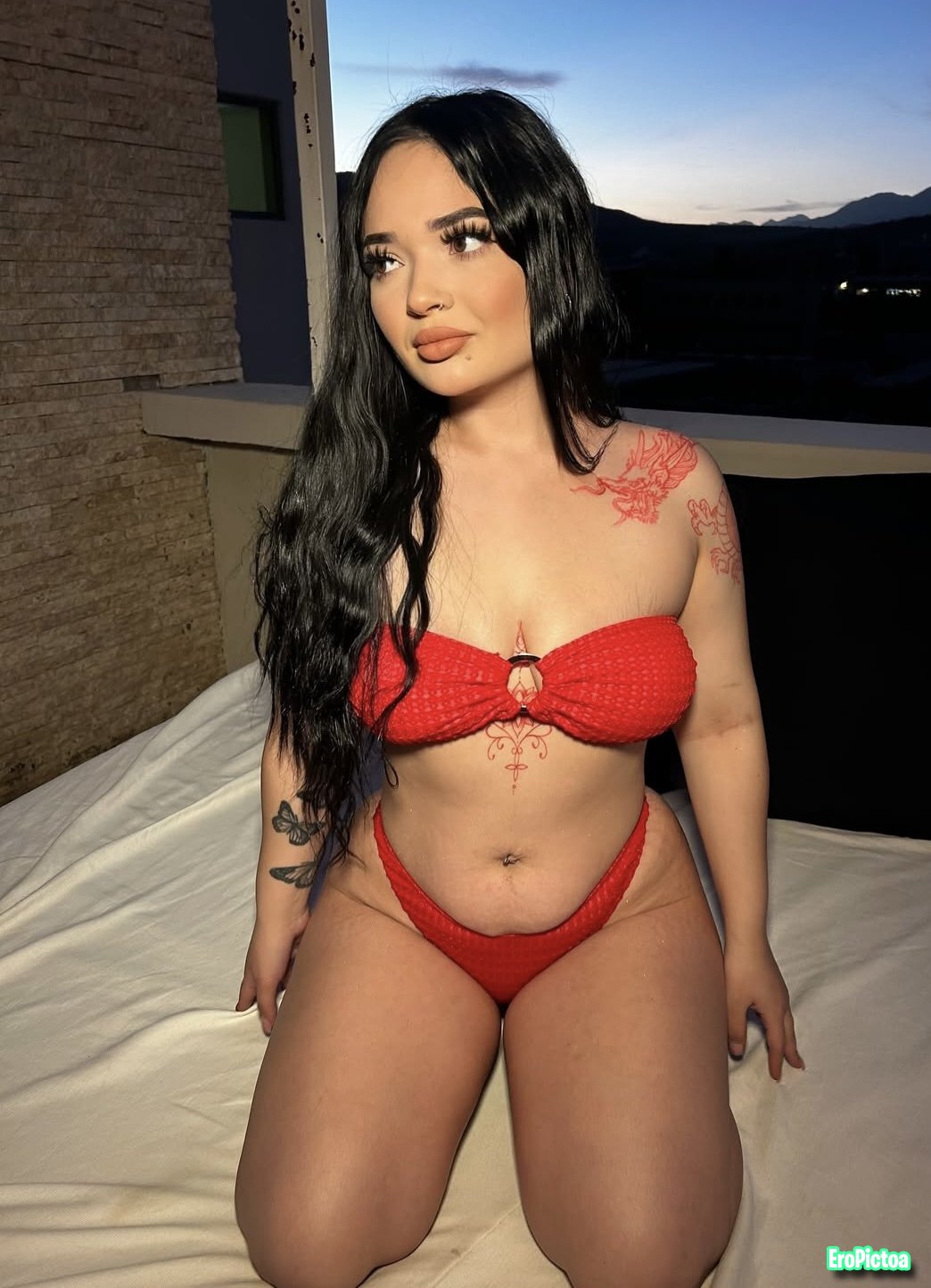 Priscilla Leaked photo featuring MomBody - Part 10