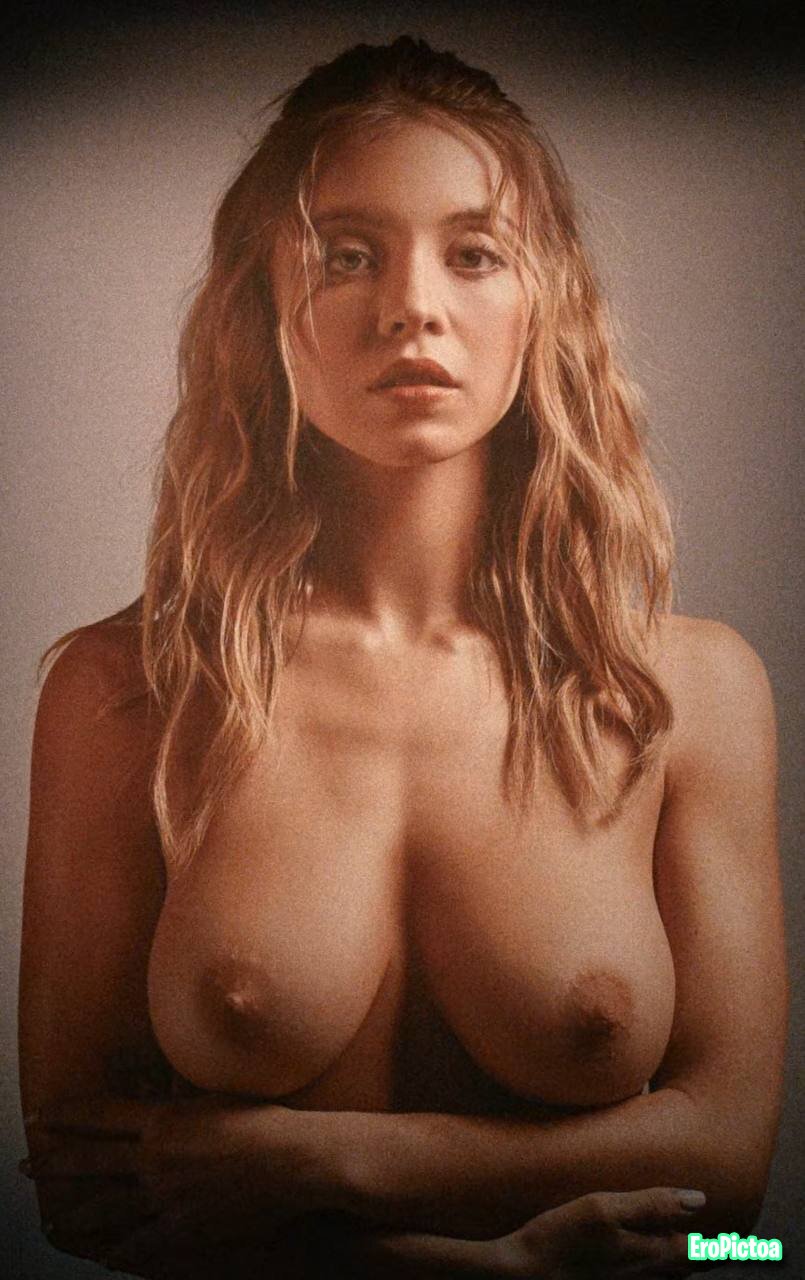 sydney sweeney photo featuring Nakead - Part 36