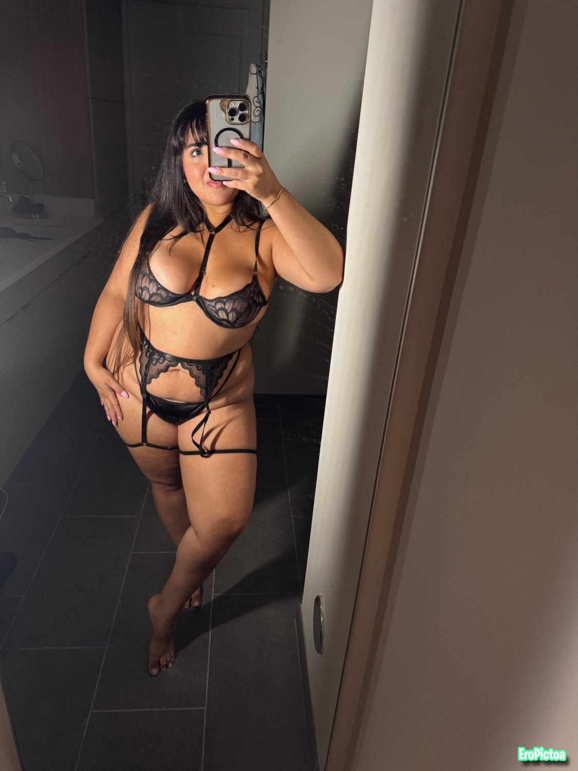 Thick ass Latina photo - Part 18