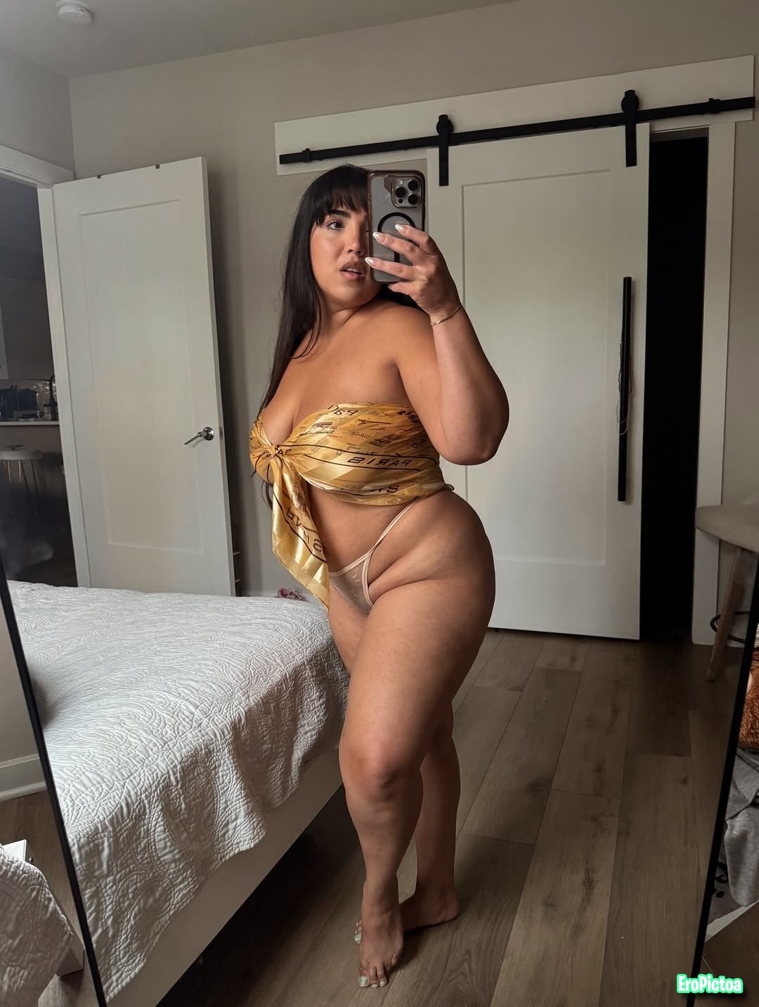 Thick ass Latina photo - Part 6