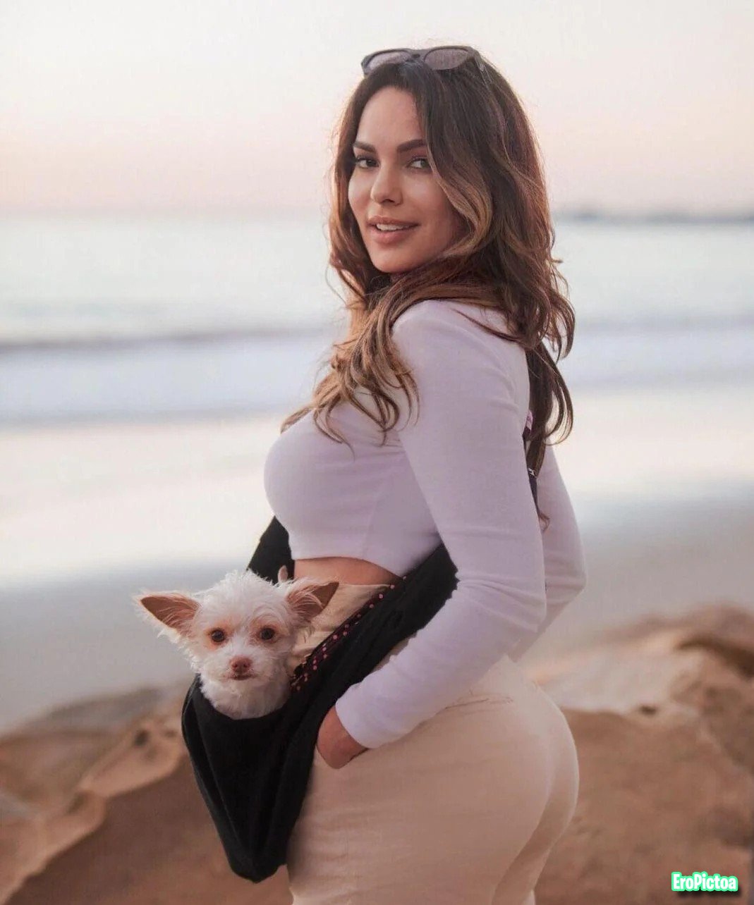 Puerto Rico Sexy Slut Nadine Velazquez love to display her assets. photo featuring Nice ass