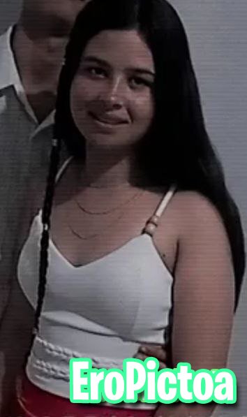 Putinha vazada do seguidor photo featuring Exibir