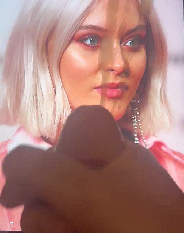 Thumbnail for Zara Larsson cum tribute