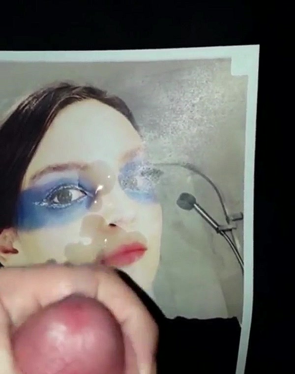 Thumbnail for Lauren Mayberry Cum Tribute