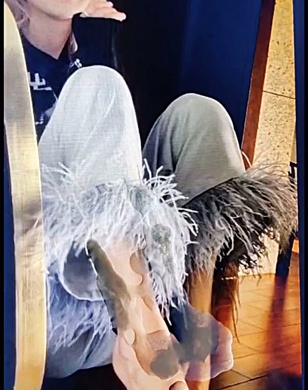 Thumbnail for Blackpink Rose feet cumtribute