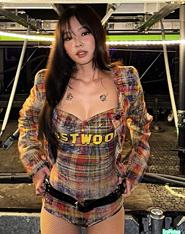 Thumbnail for Blackpink Jennie Cumtribute #7