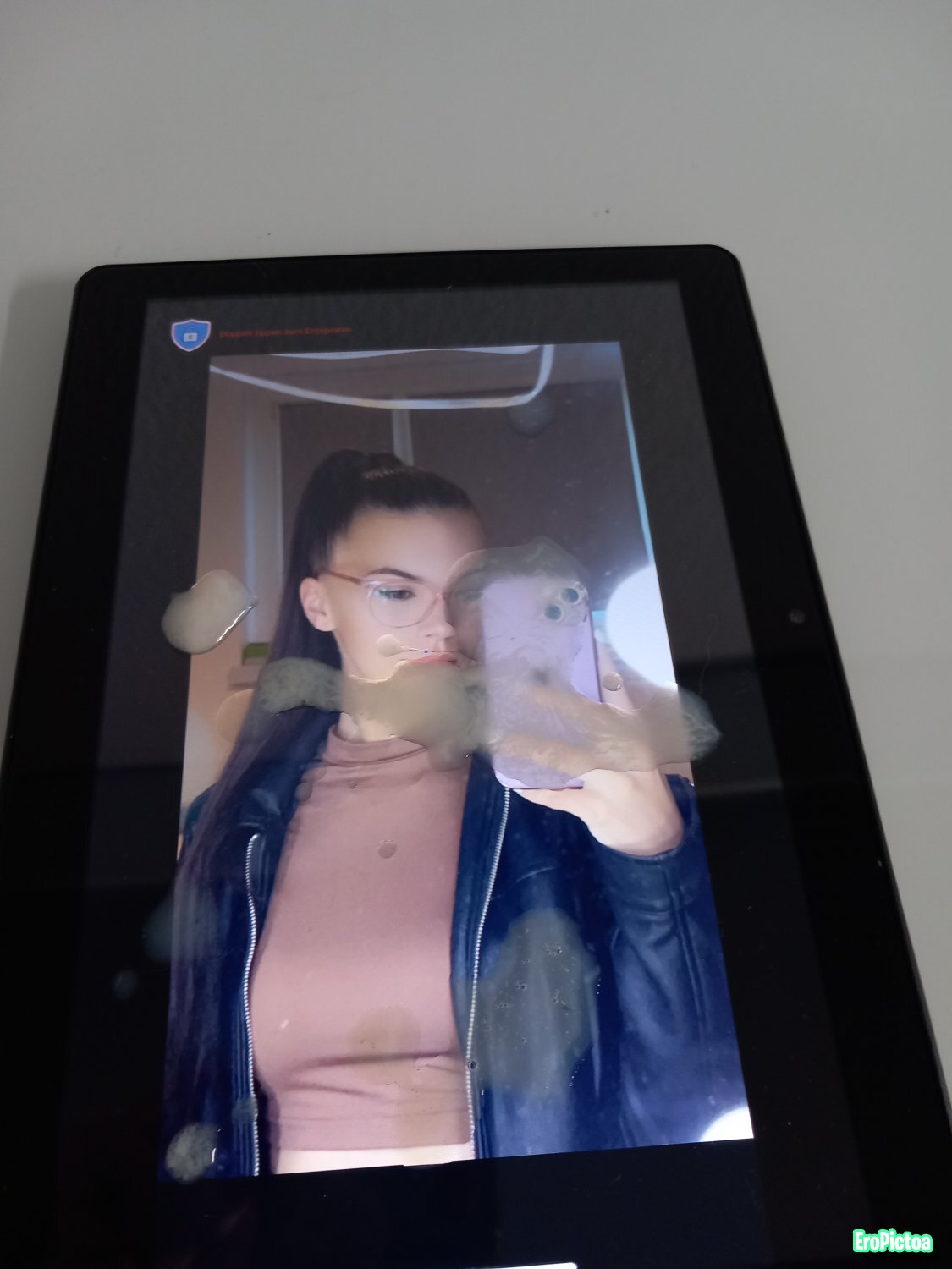 Cumtribute Request für Brünette Bitch photo featuring Request - Part 3