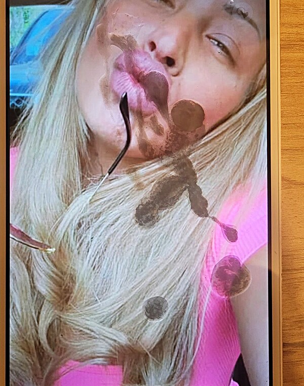 Thumbnail for Cumtribute | Cum on lips for blonde slut
