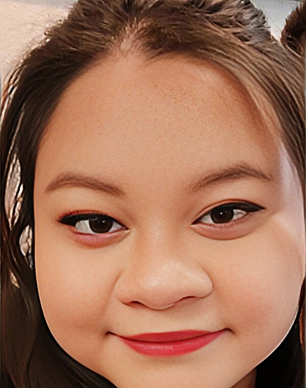 Thumbnail for Chubby Filipina bitch Kaye tribbed by my cock