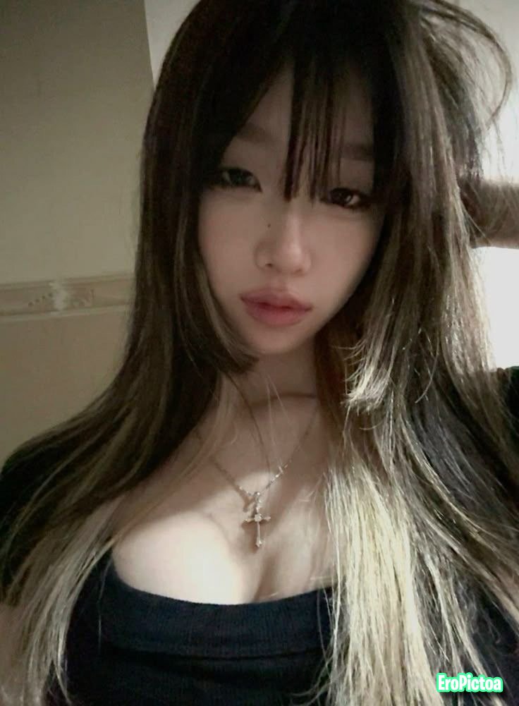 Asian sluts tribbed photo featuring hot - Part 5