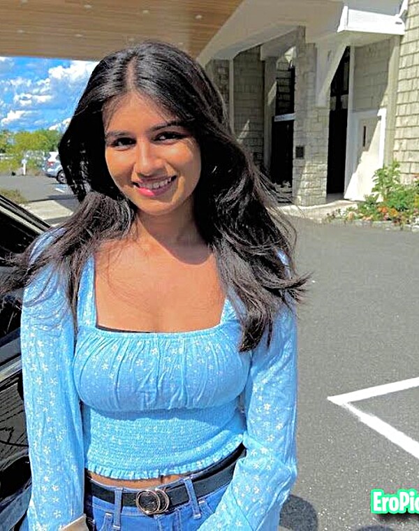 Thumbnail for Tribbing a Cute Brown Desi Slut - My Own