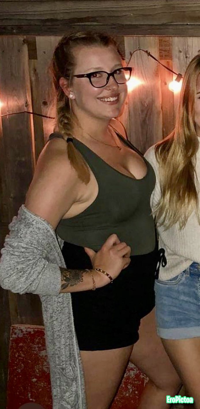 Another thick irl blonde snowbunny that needs multiple loads sprayed on that whore face photo featuring snowbunny - Part 2