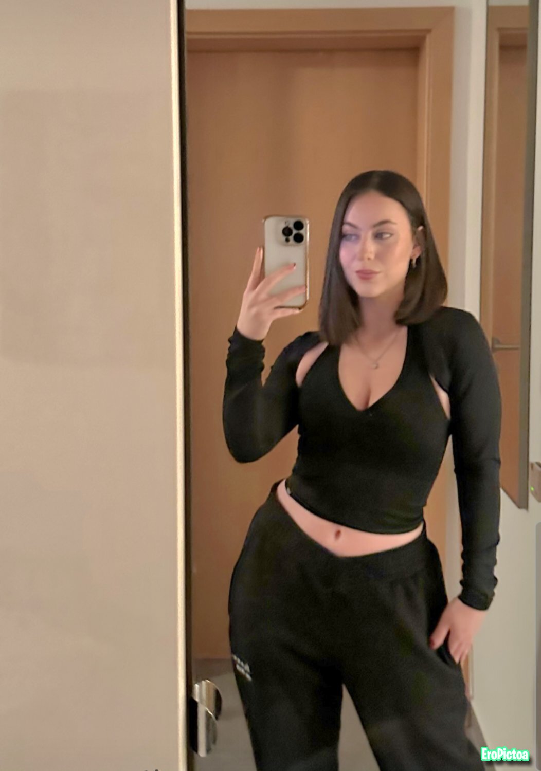 Cuck's IRL PAWG exposed as he wanted it. Come get yours exposed. photo - Part 19 Cuck's IRL PAWG exposed as he wanted it. Come get yours exposed. photo - Part 19