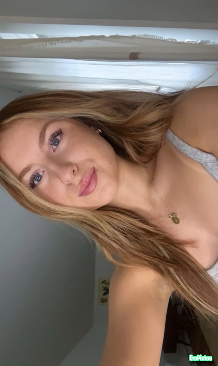 perfect busty irl photo featuring teen - Part 12