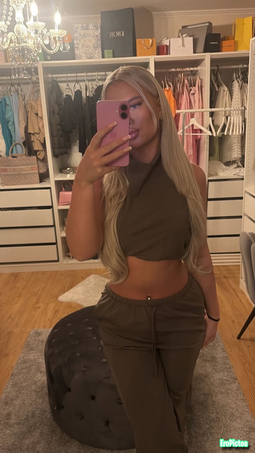 Thick Blonde IRL Whore humbled - request photo featuring Snowbunny - Part 12 Thick Blonde IRL Whore humbled - request photo featuring Snowbunny - Part 12