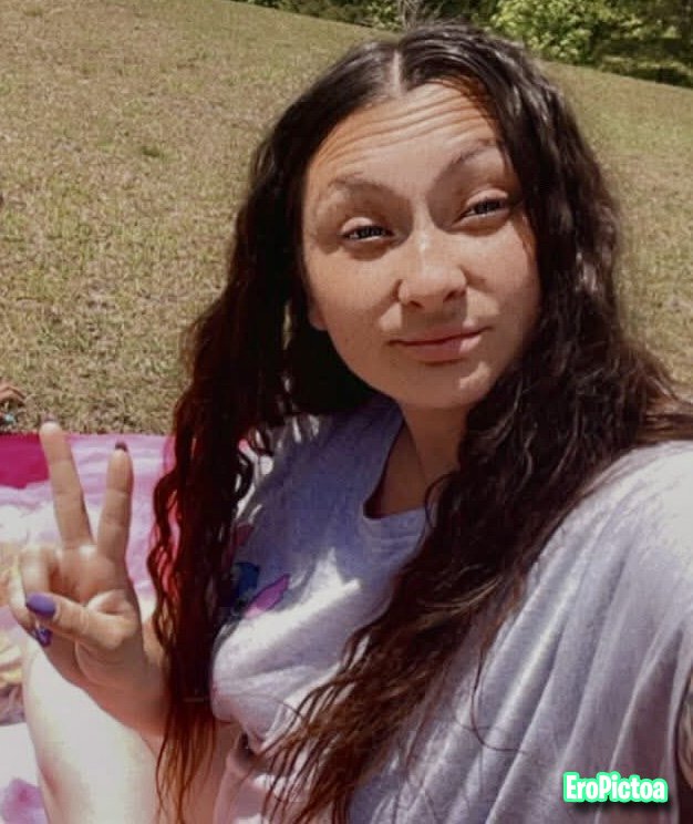THICK N PRETTY IRL BBC slut: Part 4 (updated when she posts..) photo featuring cute toes - Part 11