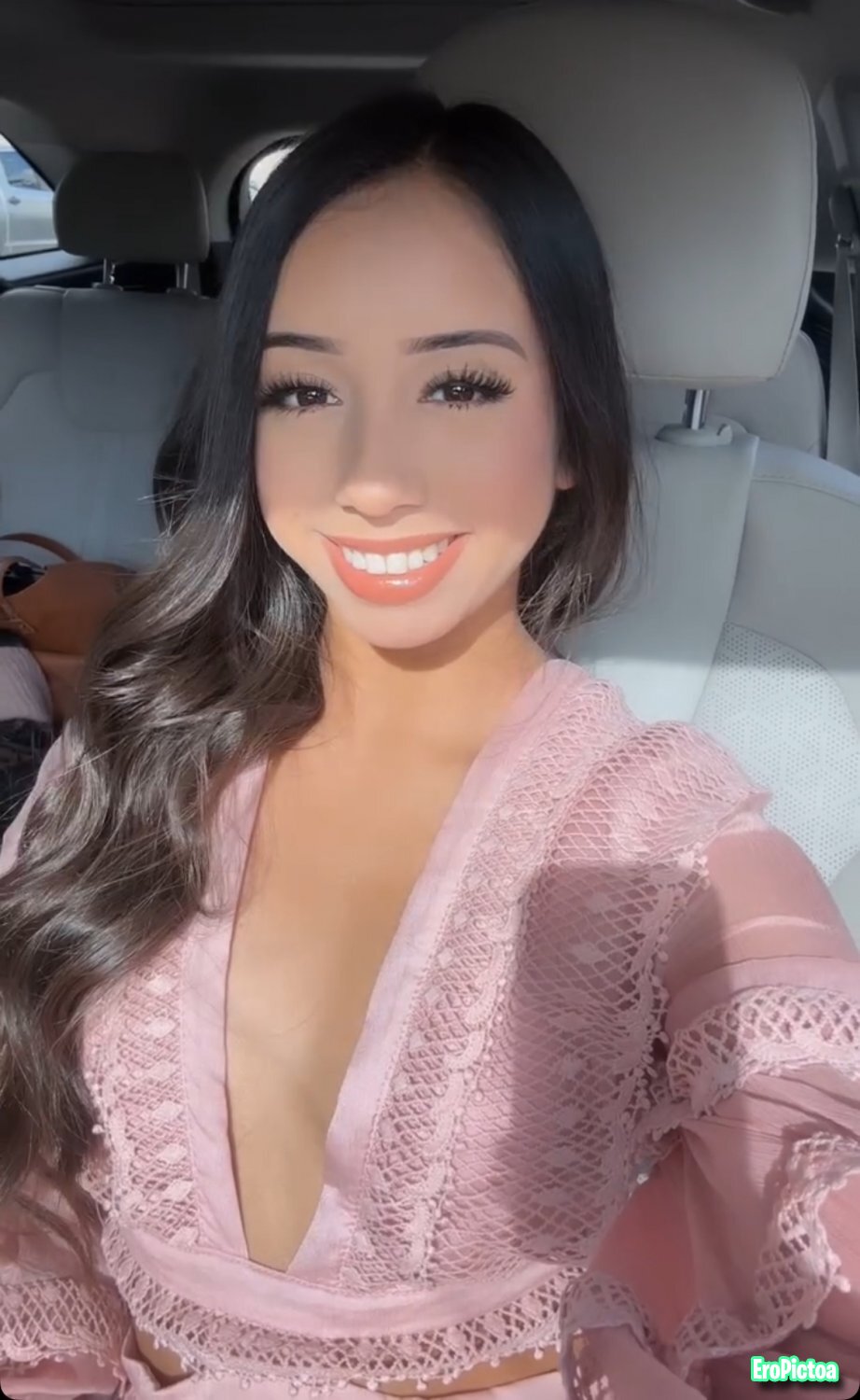 Irl Latina dm if you like her photo featuring Latina - Part 4