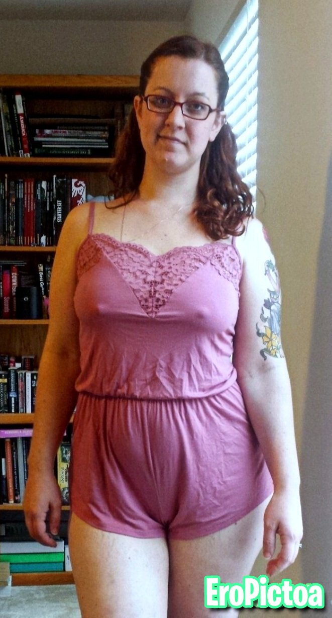 Braless Pokies photo featuring wife - Part 13