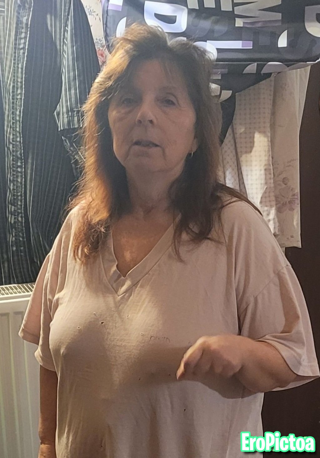 Braless Pokies photo featuring girlfriend - Part 28