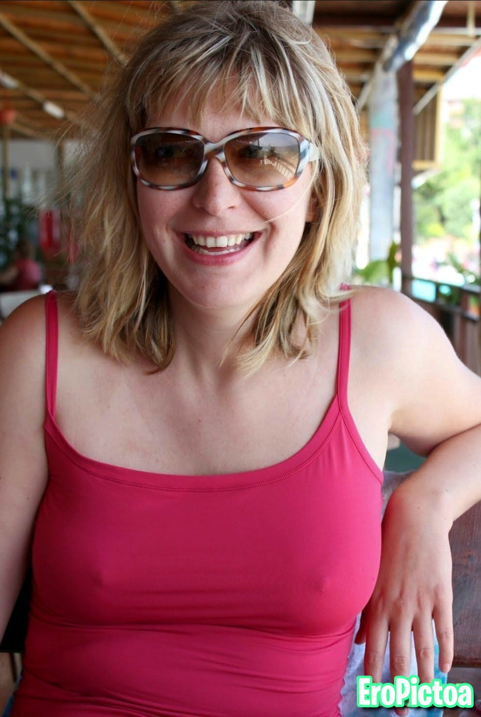 Braless Pokies photo featuring girlfriend - Part 42