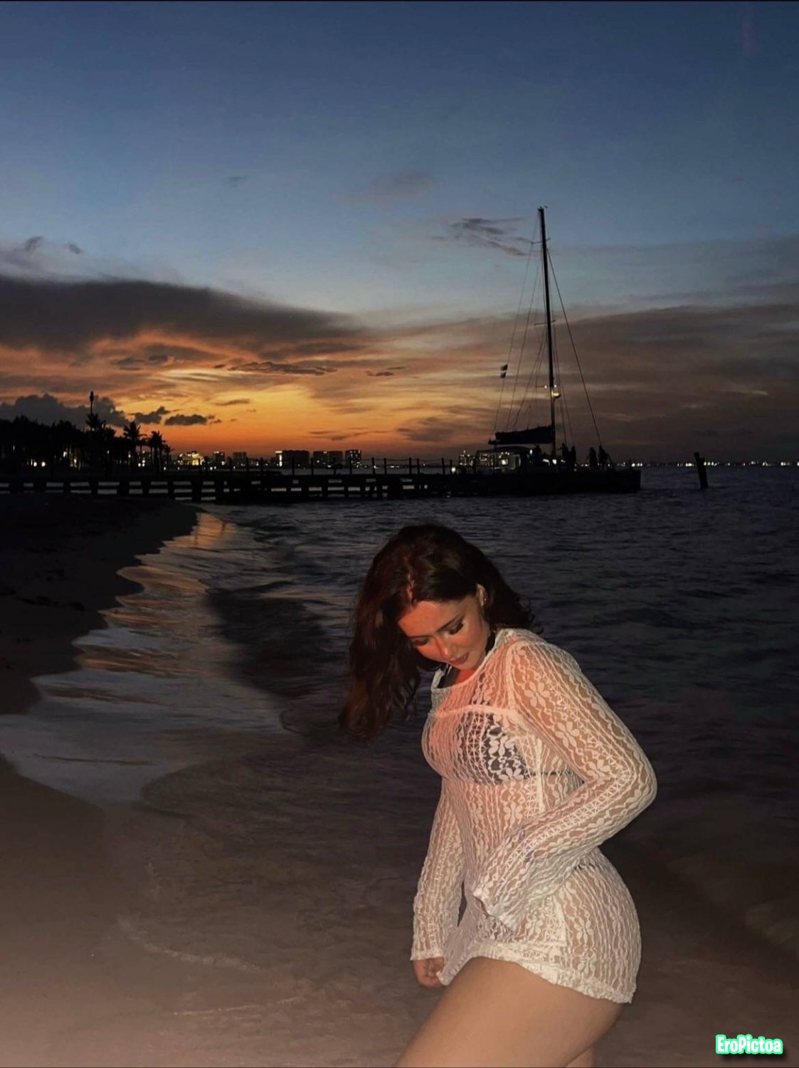 Pawg IRL Sofia photo featuring thicc - Part 9
