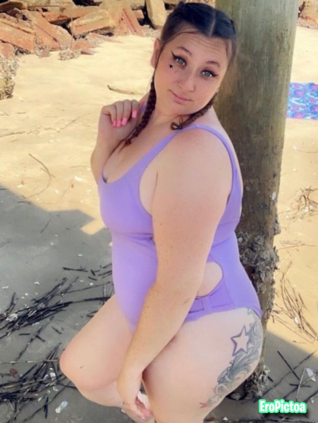 THICK N PRETTY IRL BBC slut: Part 2 photo featuring trashy