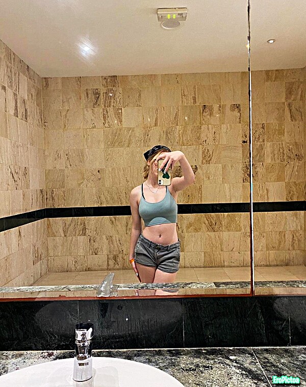 Thumbnail for sexy irl