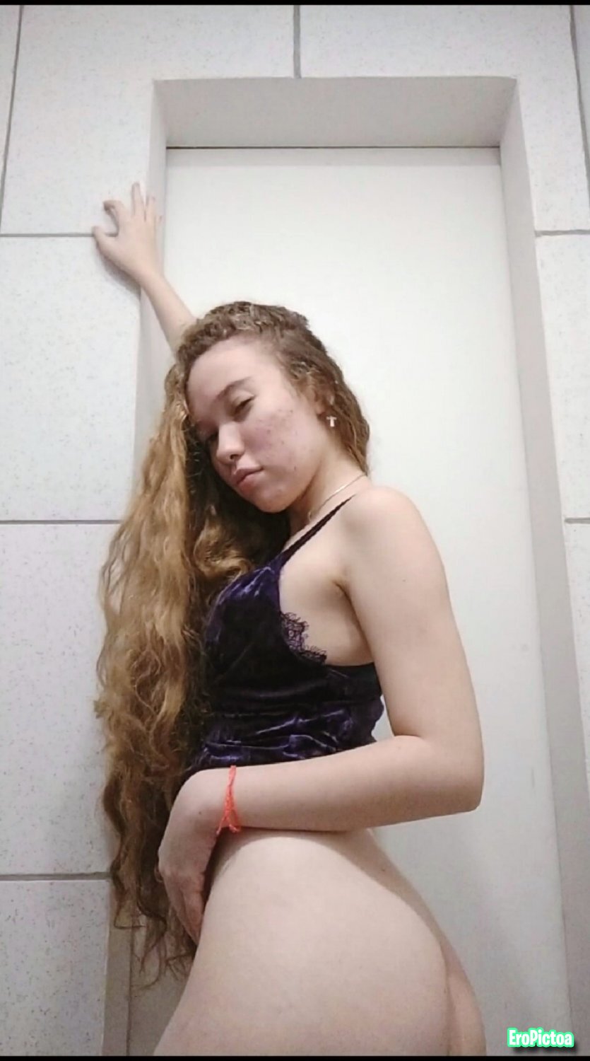 Beatriz magrinha photo featuring small tits - Part 10
