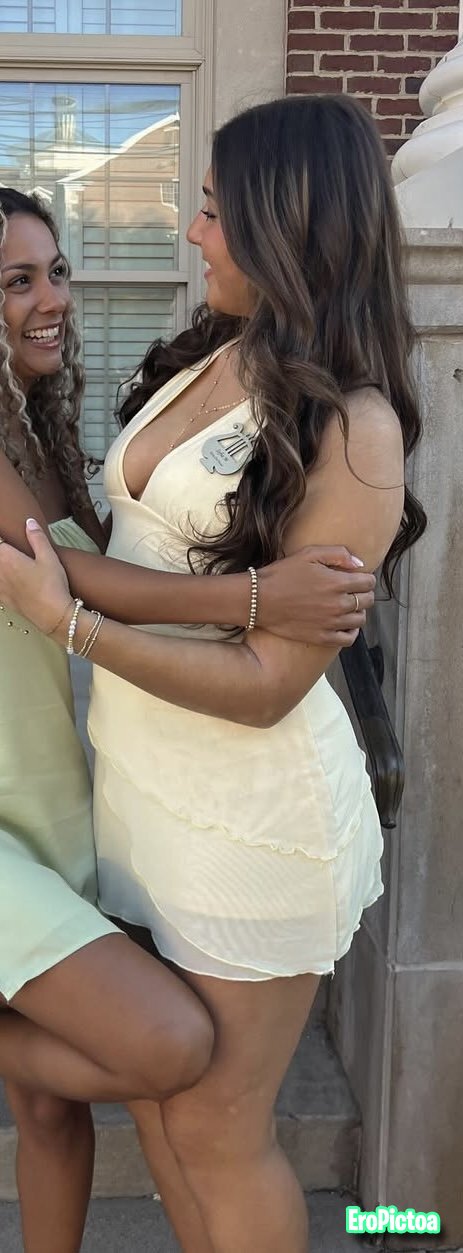 Sofia - UK photo featuring busty