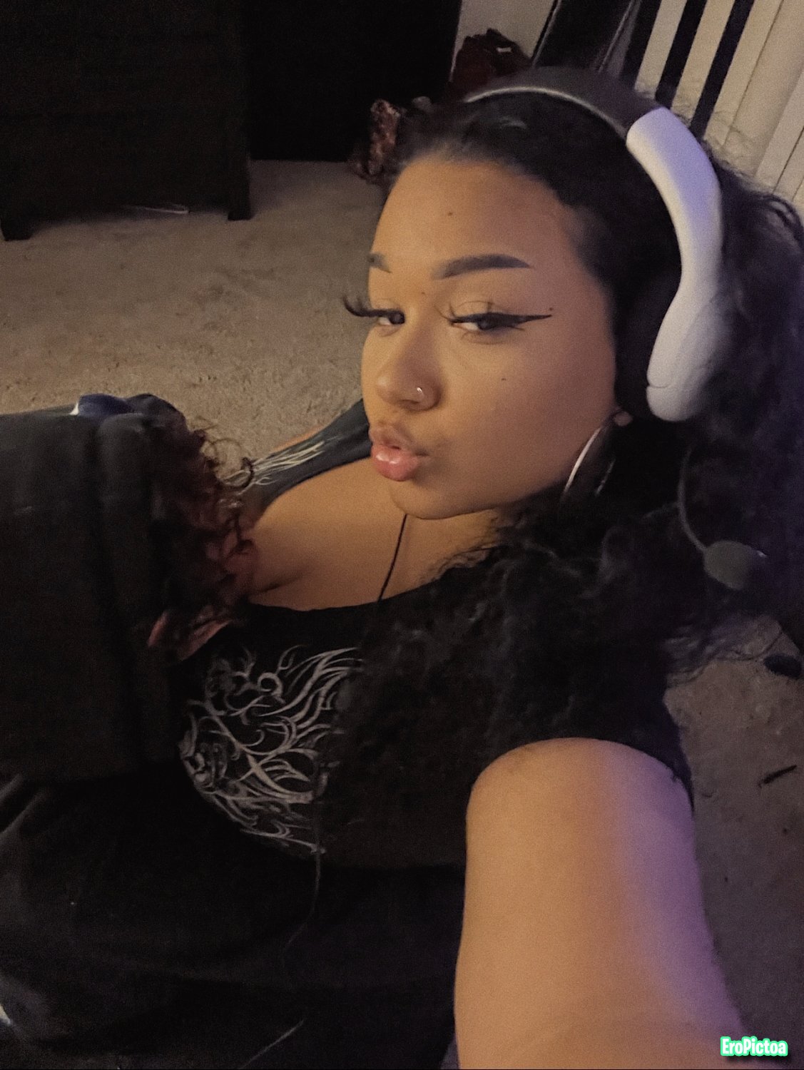 𝙑𝙎𝘾𝙊 𝘾𝙤𝙪𝙥𝙡𝙚 📷 photo featuring Fat Ass